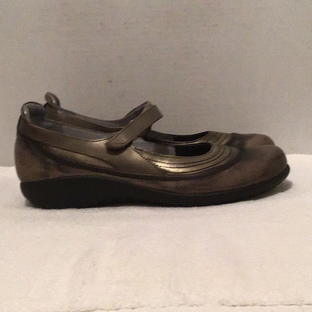 Naot Mary Janes Size 11 - Picture 3 of 5